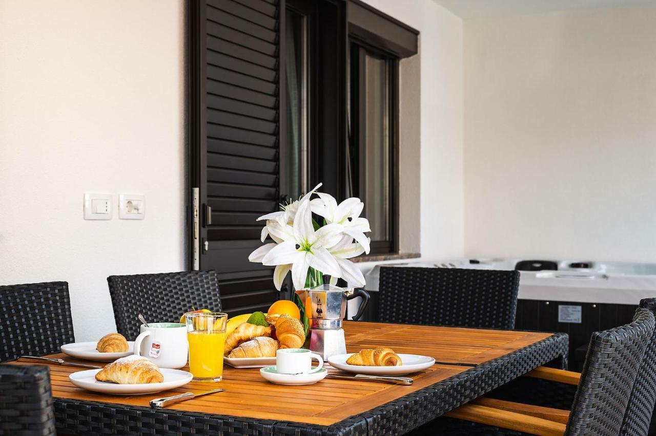 Apartment Auretta Novigrad  Exterior photo